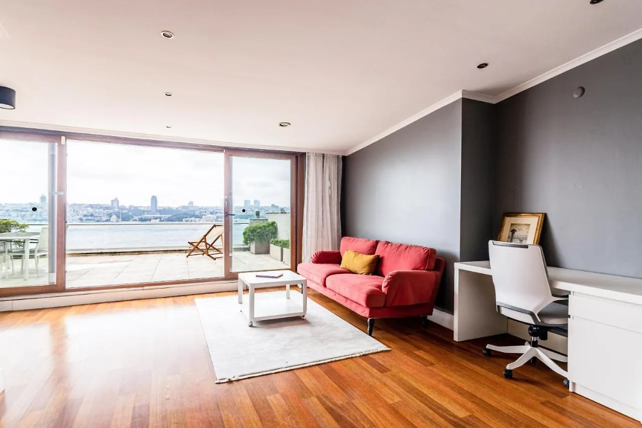 Duplex Flat W Panoramic Bosphorus View And Terrace Lejlighed Istanbul Tyrkiet