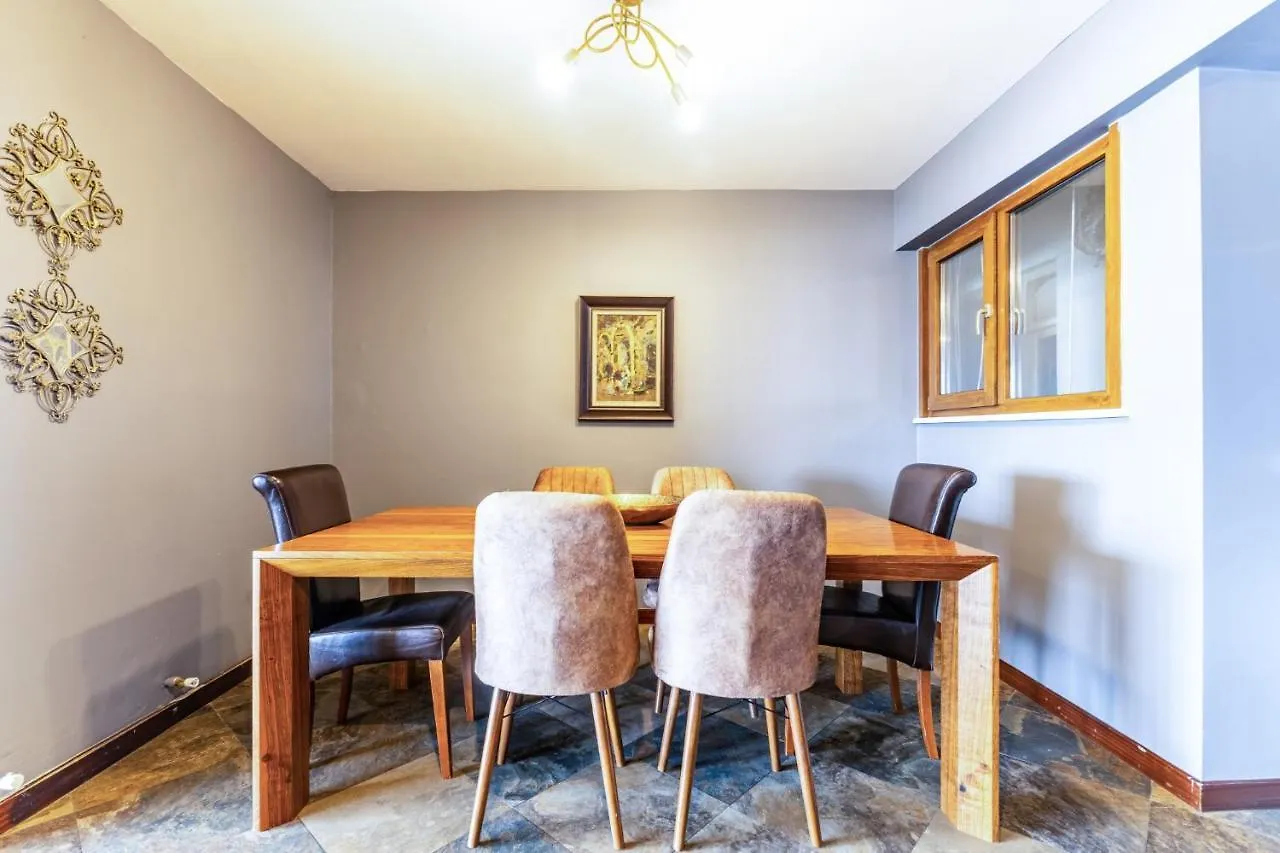 Duplex Flat W Panoramic Bosphorus View And Terrace Lejlighed Istanbul 0*,
